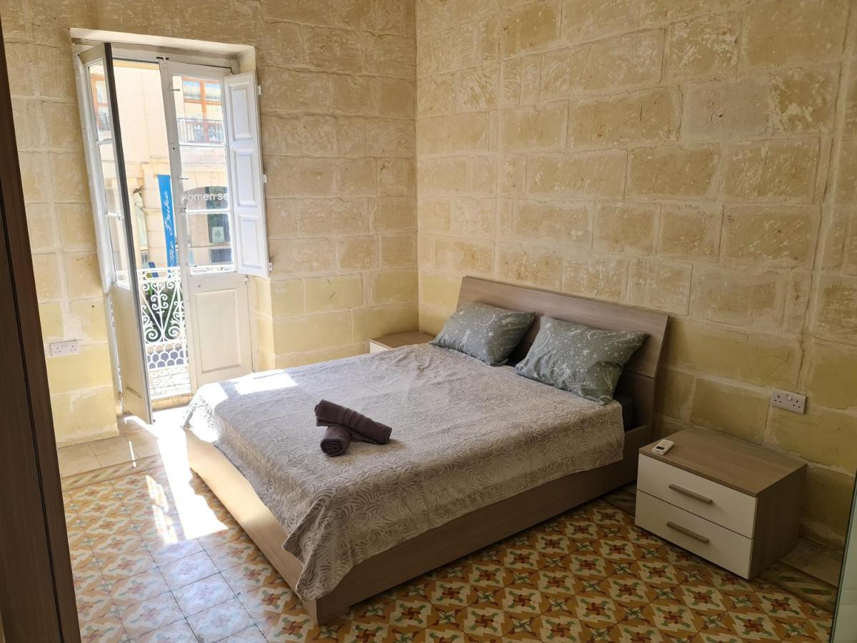 فندق District فيكتوريا المظهر الخارجي الصورة