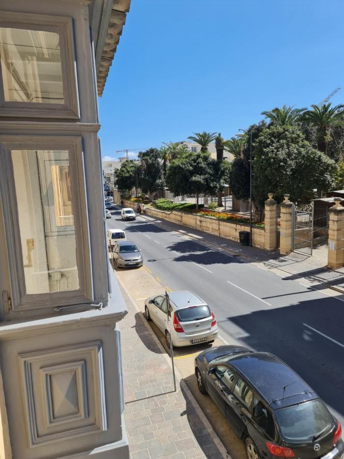 فندق District فيكتوريا المظهر الخارجي الصورة